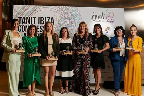 mujeres ibiza|Las impresionantes mujeres de Ibiza: conoce su historia y su。